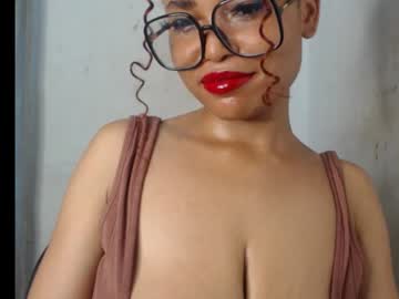 ebony badgirl