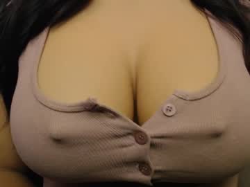 joannie boobs