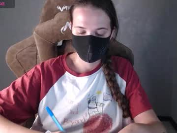 m00n8kiki