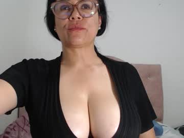 milfcamila36760