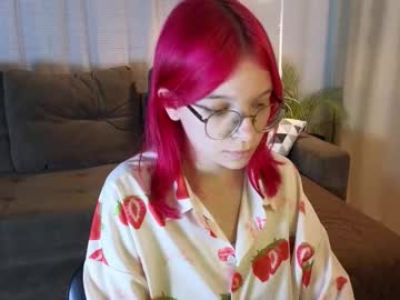 pink tilly