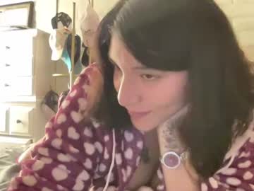 suzyishellawet