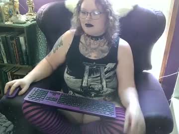 thiccwitchbitch